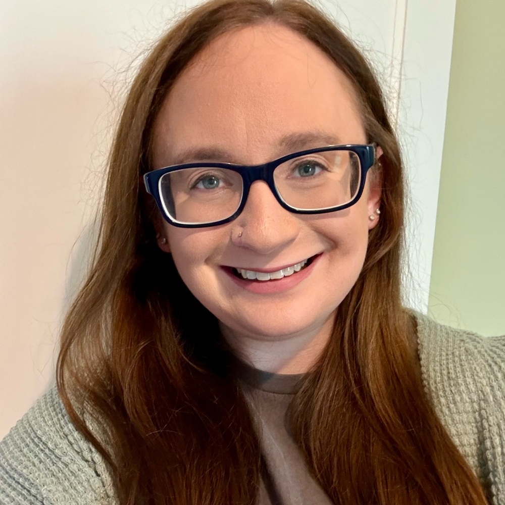 Meet your Posher, Kelly